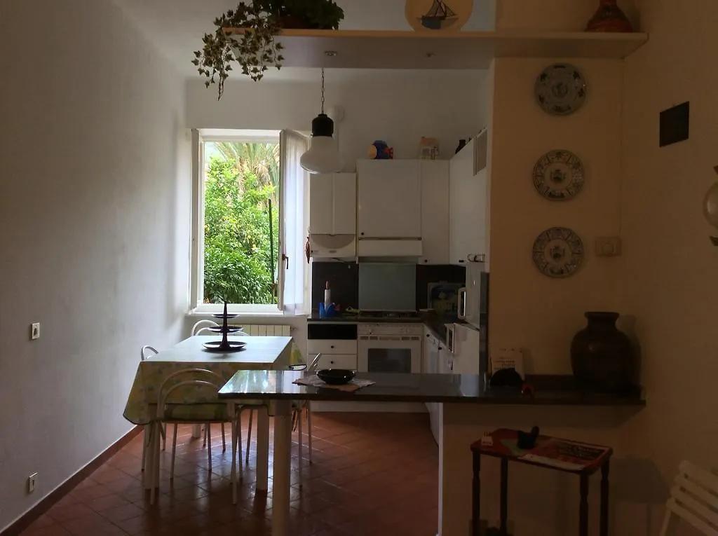 Apartament A Pochi Passi Dal Mare By Portofinovacanze Bonassola
